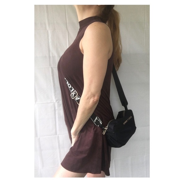 CHARLOTTE RUSSE - Picture 2 of 5